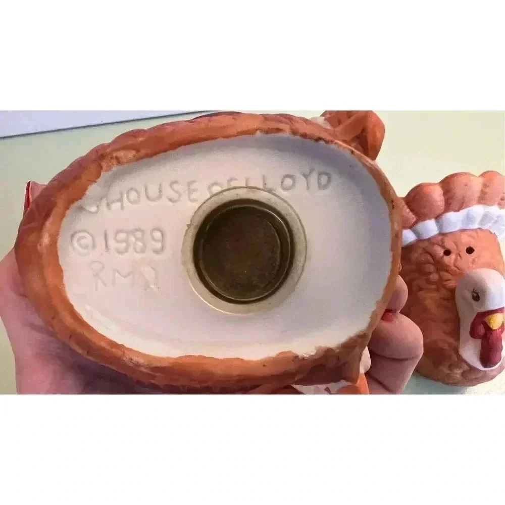 House of Lloyd Thanksgiving turkey ceramic salt and pepper shakers signed‎ 1989